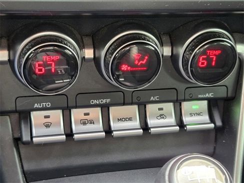 Used 2023 Toyota GR86 Premium image 21