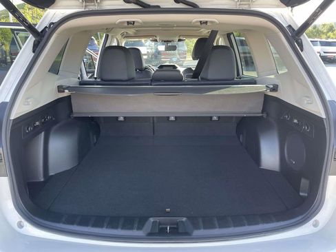 Certified 2023 Subaru Forester Limited AWD/4WD image 32