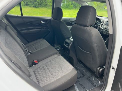 Certified 2024 Chevrolet Equinox LT AWD/4WD image 11