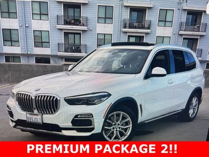 Used 2021 BMW X5 sDrive40i w/ Premium Package 2