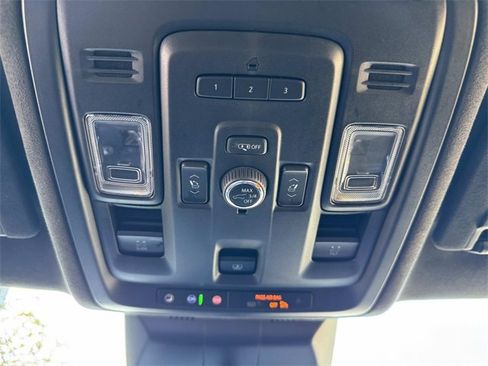 Used 2023 Cadillac Escalade ESV Sport Platinum w/ LPO, ONYX Package image 26