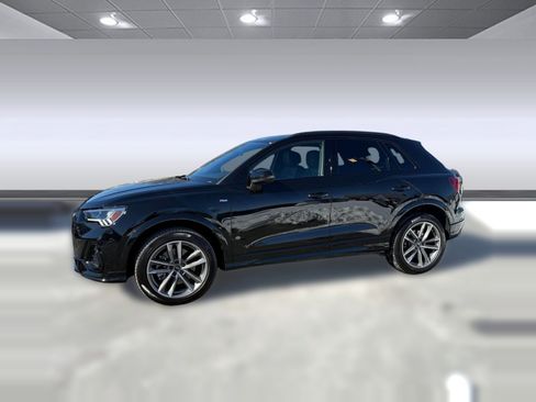 Certified 2025 Audi Q3 2.0T Premium w/ Convenience Package image 20