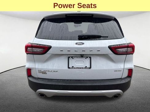Used 2025 Ford Escape Platinum image 13