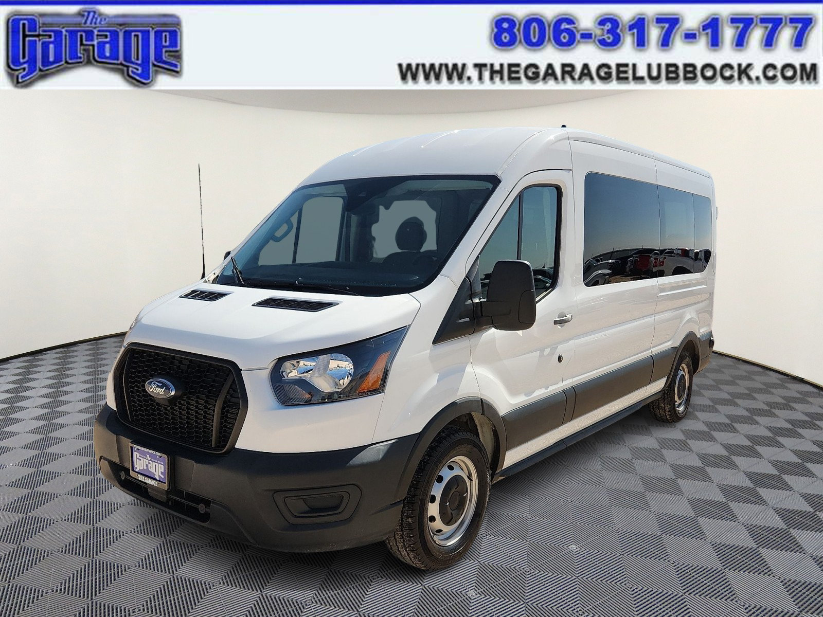 Used 2024 Ford Transit 350 XL RWD image 1