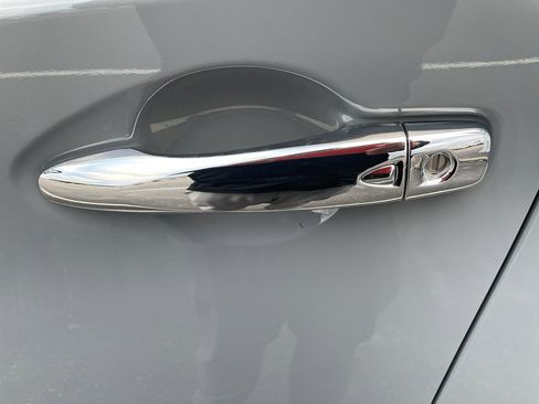 Certified 2024 Nissan Murano SL image 7