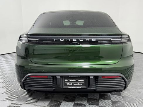 Certified 2025 Porsche Macan 4S Electric AWD/4WD image 10