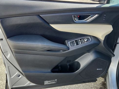 Used 2022 Subaru Ascent Limited w/ Technology Package image 12