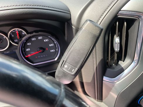 Used 2021 Chevrolet Silverado 1500 LTZ AWD/4WD image 21
