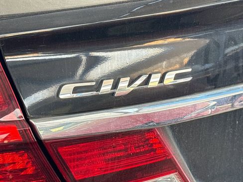 Used 2013 Honda Civic LX image 6
