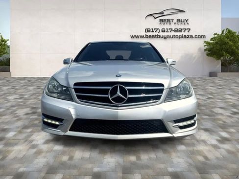 Used 2014 Mercedes-Benz C 250 Sedan image 2