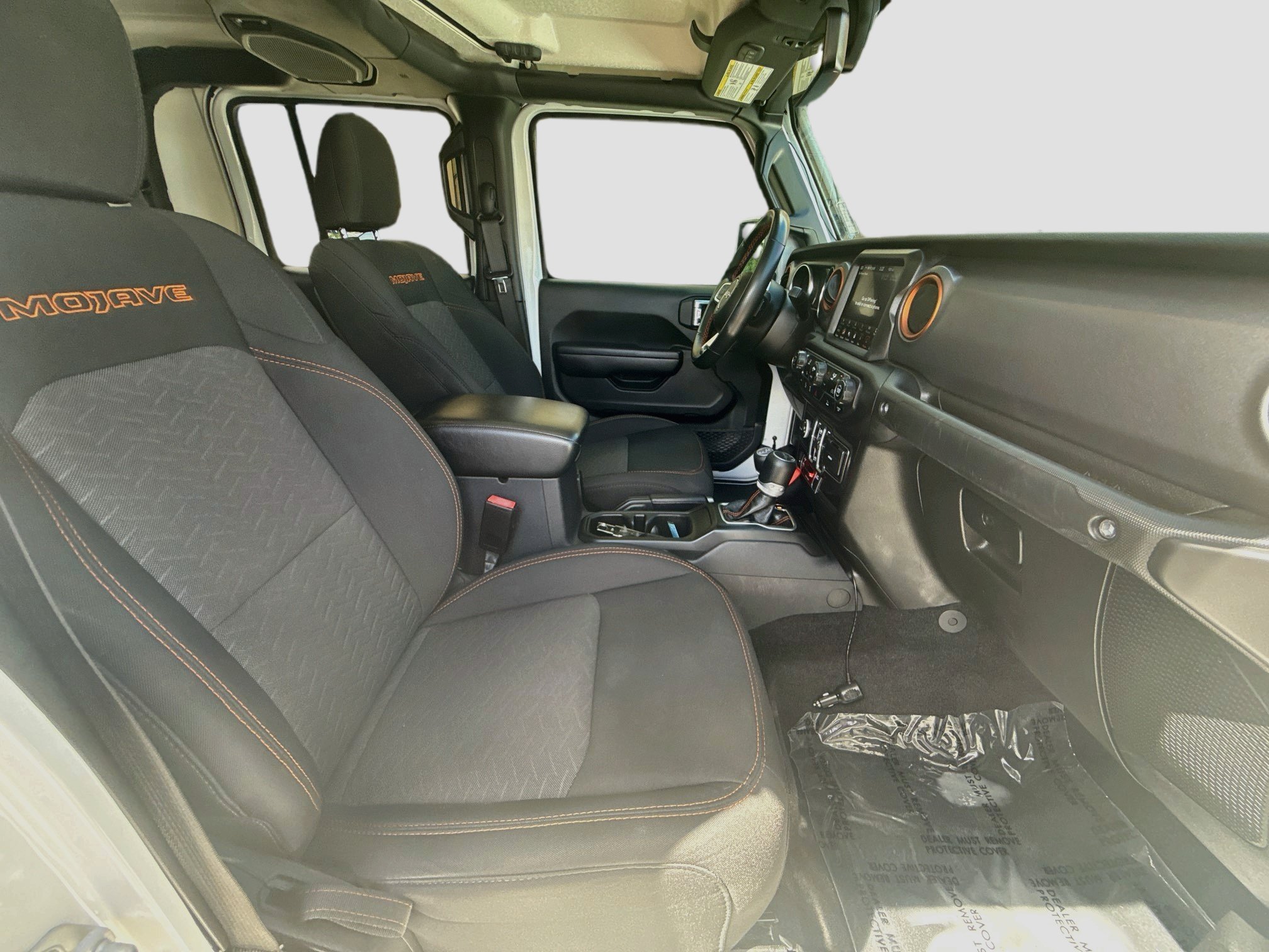 Used 2021 Jeep Gladiator Mojave AWD/4WD image 31