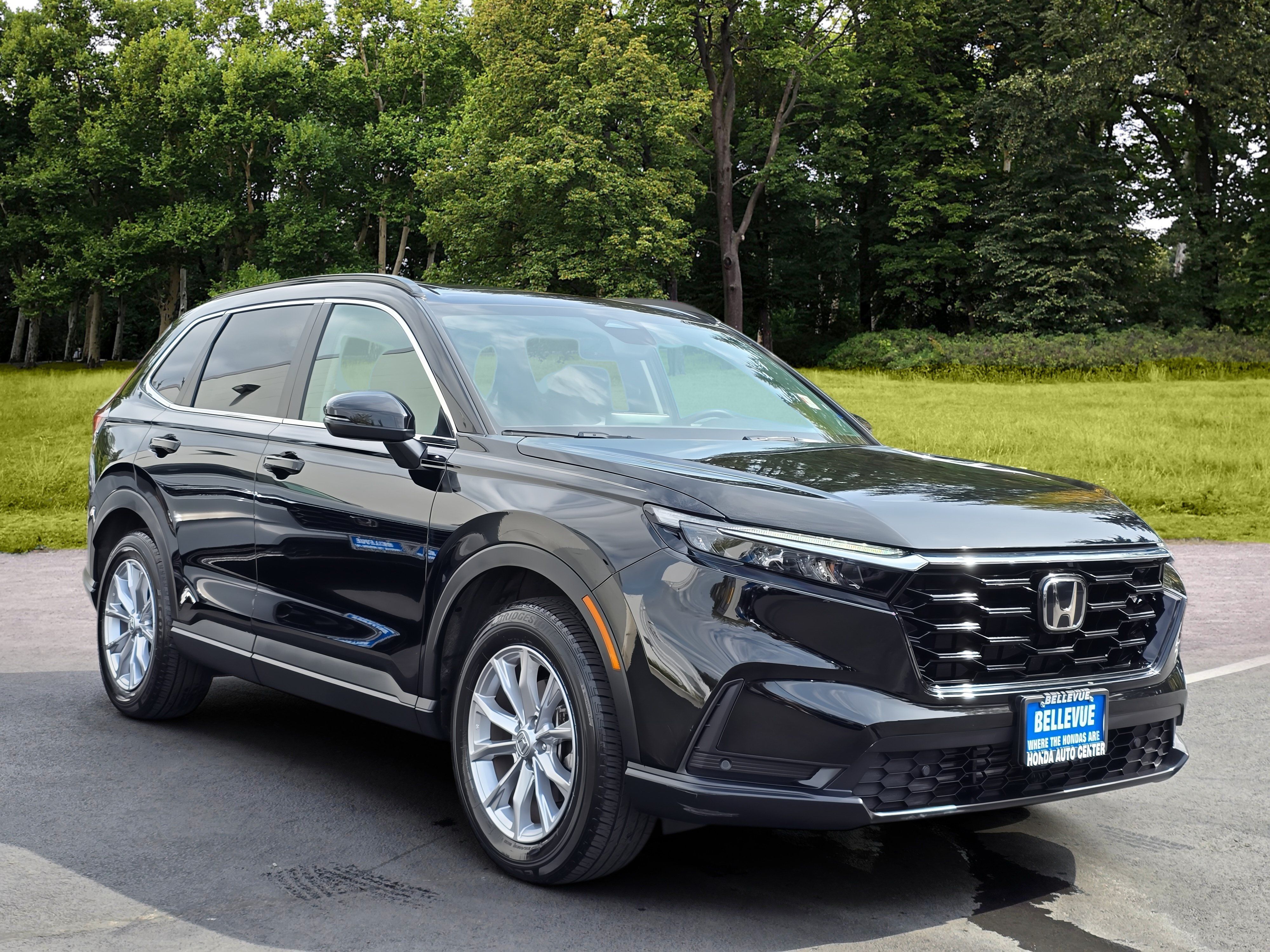 Used 2023 Honda CR-V EX-L image 3