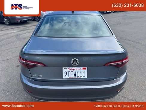 Used 2021 Volkswagen Jetta S w/ Driver Assistance Package FWD image 4