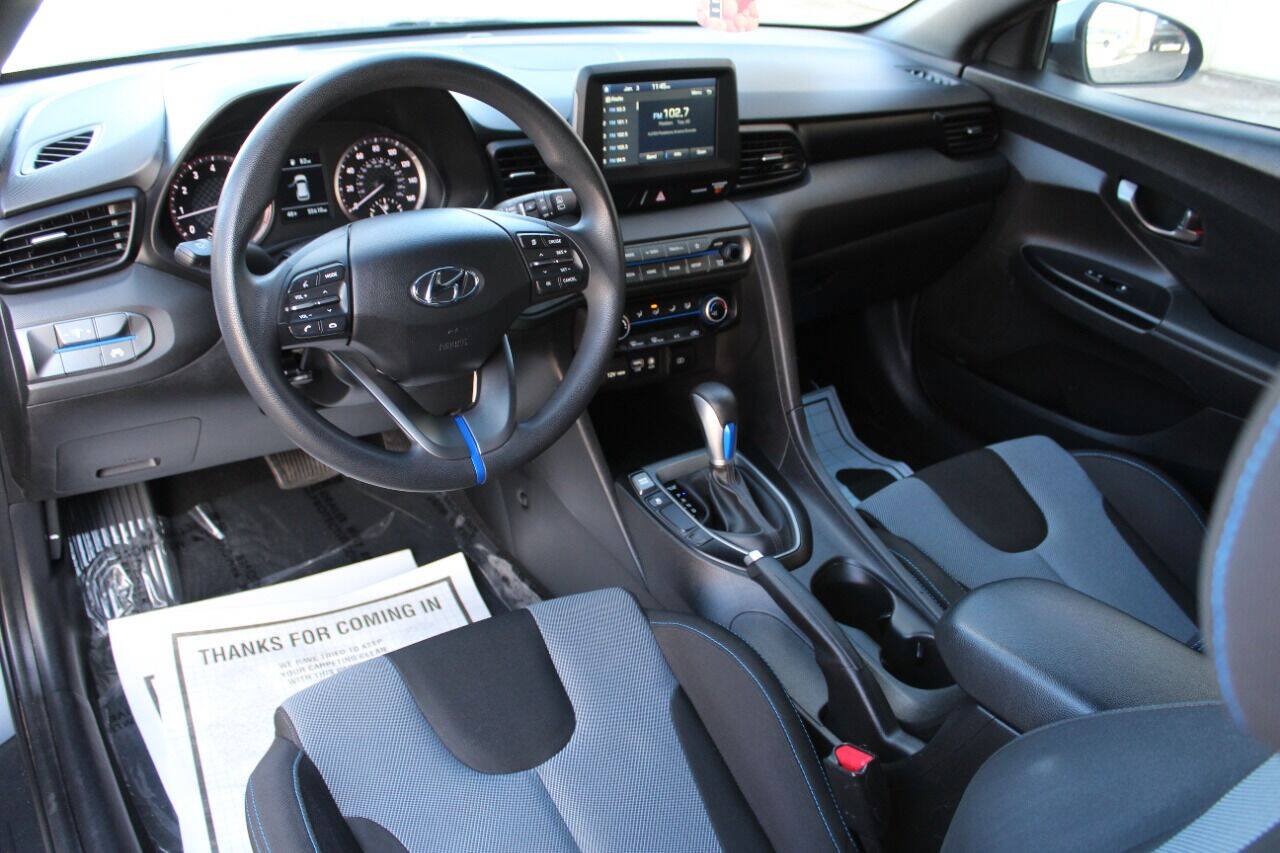 Used 2019 Hyundai Veloster 2.0 FWD image 17