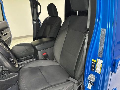 Used 2021 Jeep Gladiator Sport AWD/4WD image 14