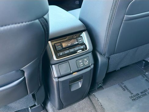 New 2026 Subaru Ascent Limited image 19
