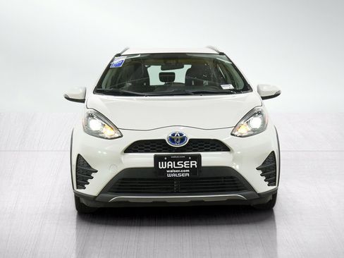 Used 2018 Toyota Prius C Two w/ Carpet Mat Package FWD image 8