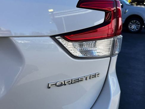 Used 2019 Subaru Forester Limited AWD/4WD image 7