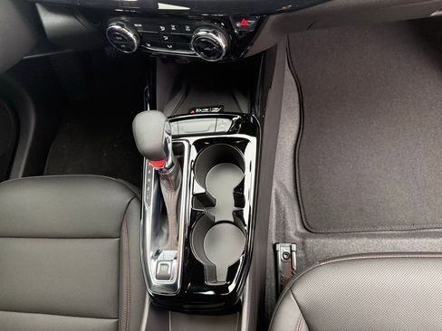 New 2026 Chevrolet Trax RS w/ Sunroof Package image 46