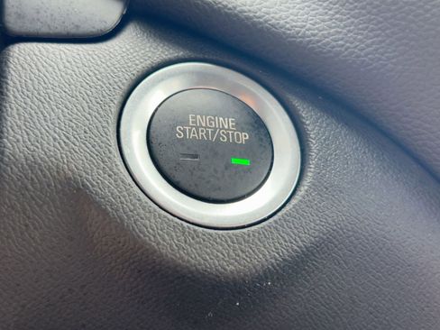 Certified 2024 Chevrolet Equinox LT image 26