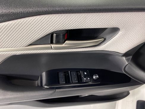 Certified 2025 Toyota Camry SE image 11