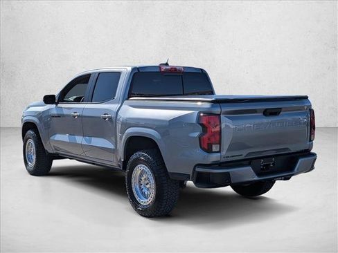 Used 2024 Chevrolet Colorado LT w/ LT Convenience Package image 7