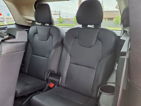 Certified 2023 Volvo XC90 T8 Plus w/ Protection Package Premier AWD/4WD image 21