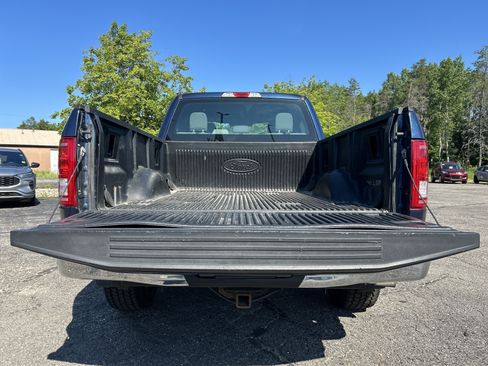 Used 2017 Ford F150 XLT AWD/4WD image 9