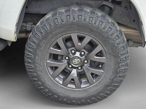 Used 2023 Toyota Tacoma SR5 image 24