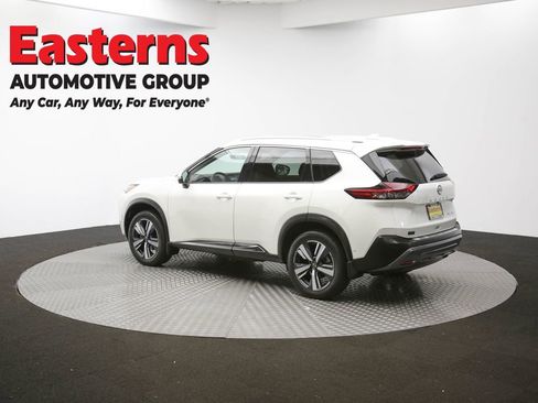 Used 2022 Nissan Rogue SL w/ SL Premium Package image 64