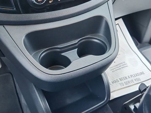Used 2023 Mercedes-Benz Metris Passenger image 30