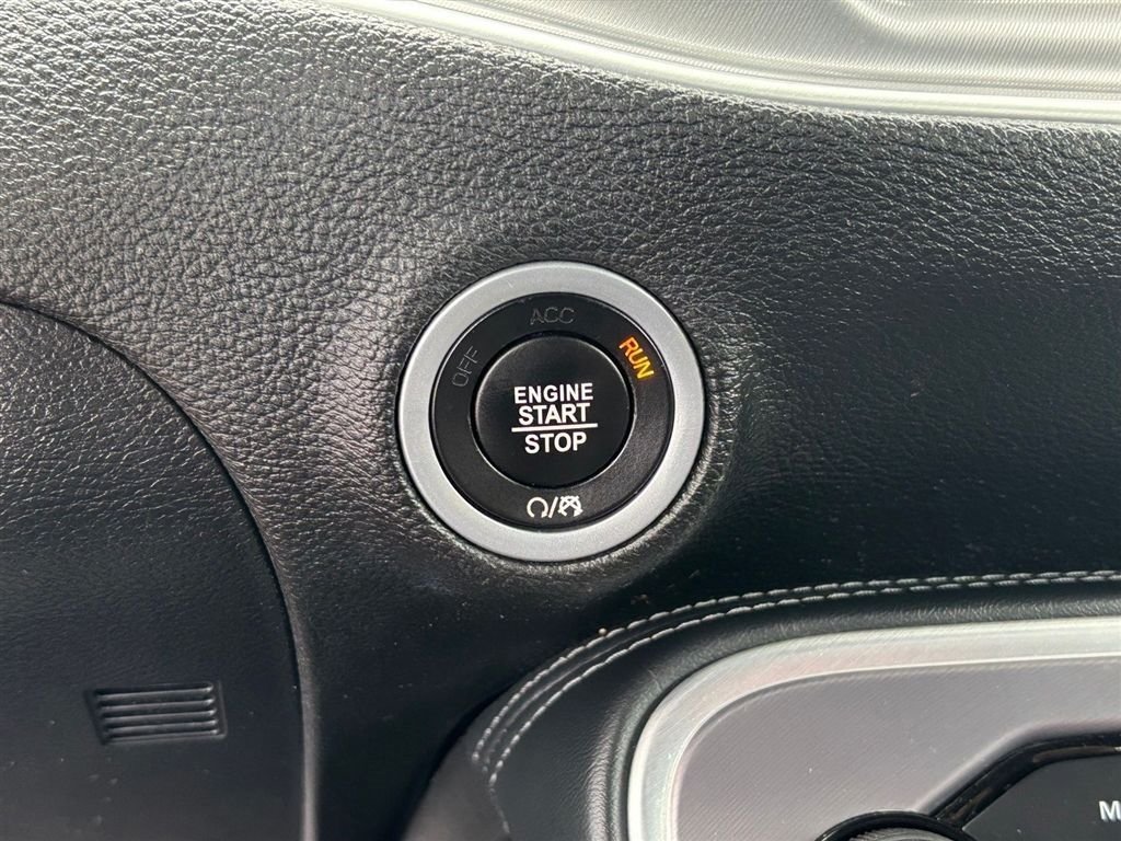 Used 2022 Dodge Challenger GT AWD/4WD image 22