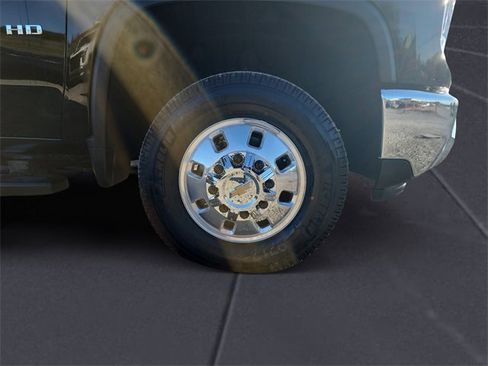 New 2026 Chevrolet Silverado 3500 LTZ w/ LTZ Plus Package image 9