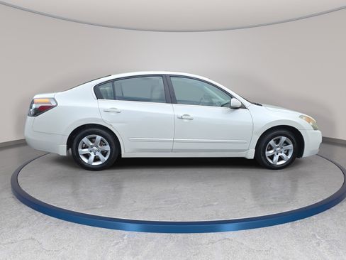 Used 2009 Nissan Altima 2.5 SL w/ SL Pkg FWD image 4