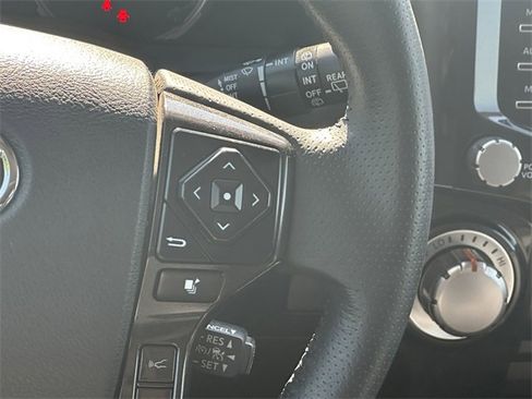 Used 2020 Toyota 4Runner TRD Off-Road Premium image 24