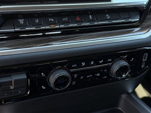 New 2026 Chevrolet Silverado 2500 LT w/ All Star Edition image 17