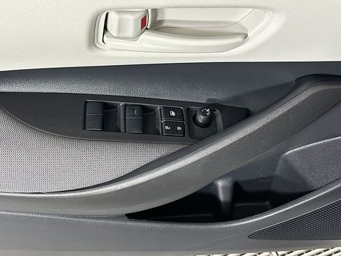 Certified 2025 Toyota Corolla LE FWD image 14