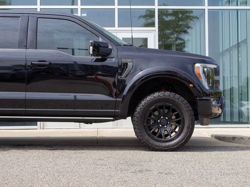 Used 2023 Ford F150 Lariat w/ Equipment Group 502A High AWD/4WD image 5