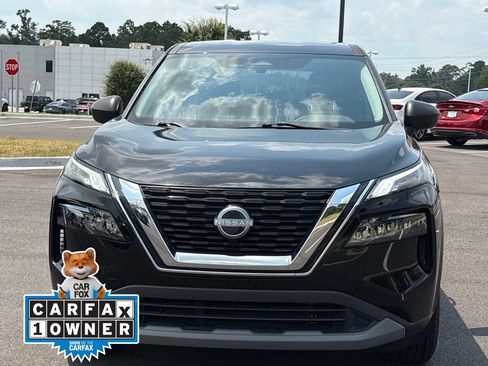 Used 2023 Nissan Rogue S FWD image 2