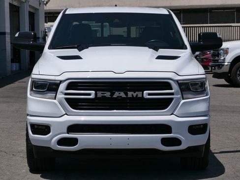 Used 2024 RAM 1500 Laramie AWD/4WD image 8