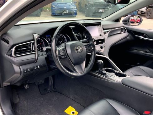 Used 2024 Toyota Camry SE image 16