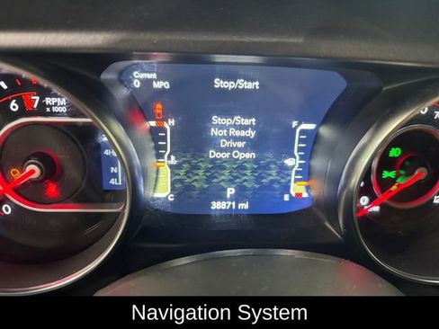 Used 2022 Jeep Gladiator Mojave w/ Cold Weather Group image 2