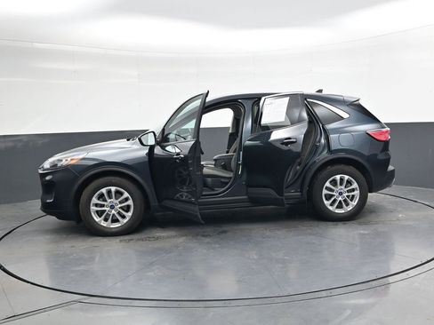 Used 2022 Ford Escape SE w/ Cold Weather Package image 35