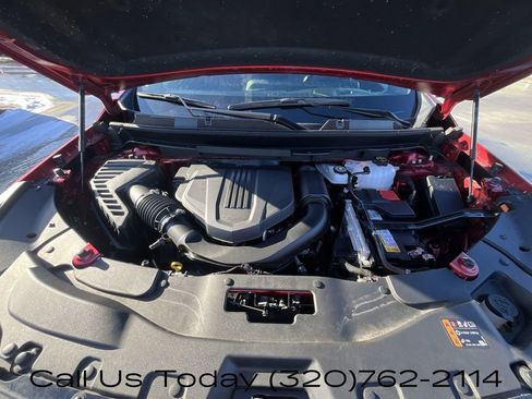 Certified 2024 Chevrolet Traverse RS w/ LPO, Floor Liner Package AWD/4WD image 32