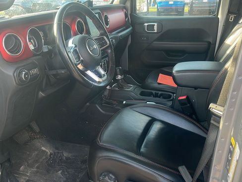 Used 2020 Jeep Wrangler Unlimited Rubicon AWD/4WD image 14