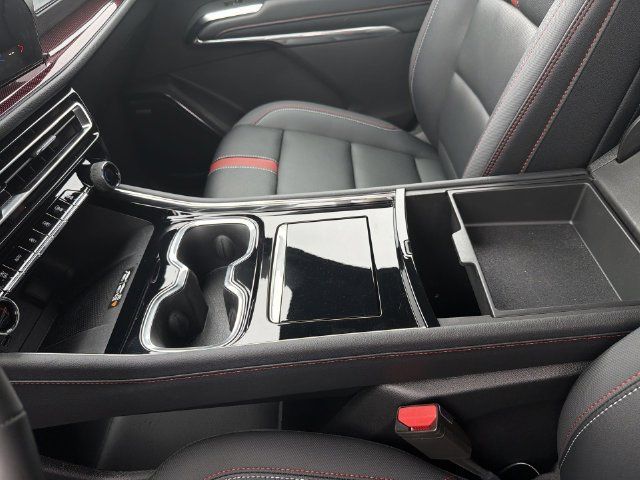 Certified 2026 Chevrolet Traverse RS w/ LPO, Floor Liner Package FWD image 26