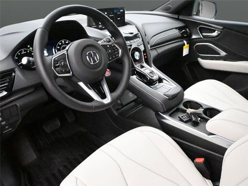 Certified 2026 Acura RDX SH-AWD image 2