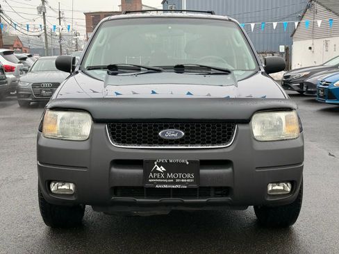 Used 2003 Ford Escape XLT image 2