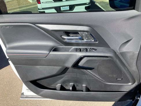 New 2025 Chevrolet Silverado EV RST image 12