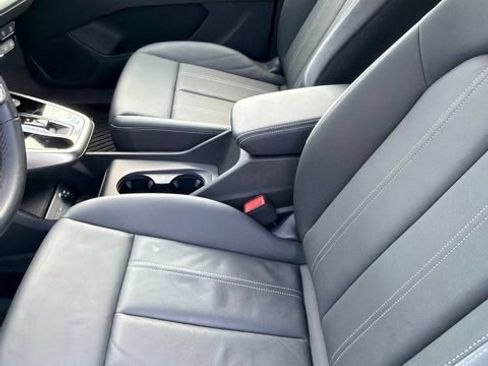 Certified 2023 Audi Q4 e-tron Prestige AWD/4WD image 3